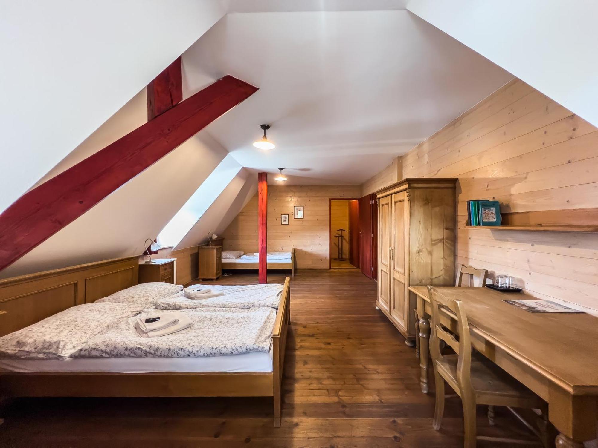 Pivovarský hotel Dalesice Exteriér fotografie