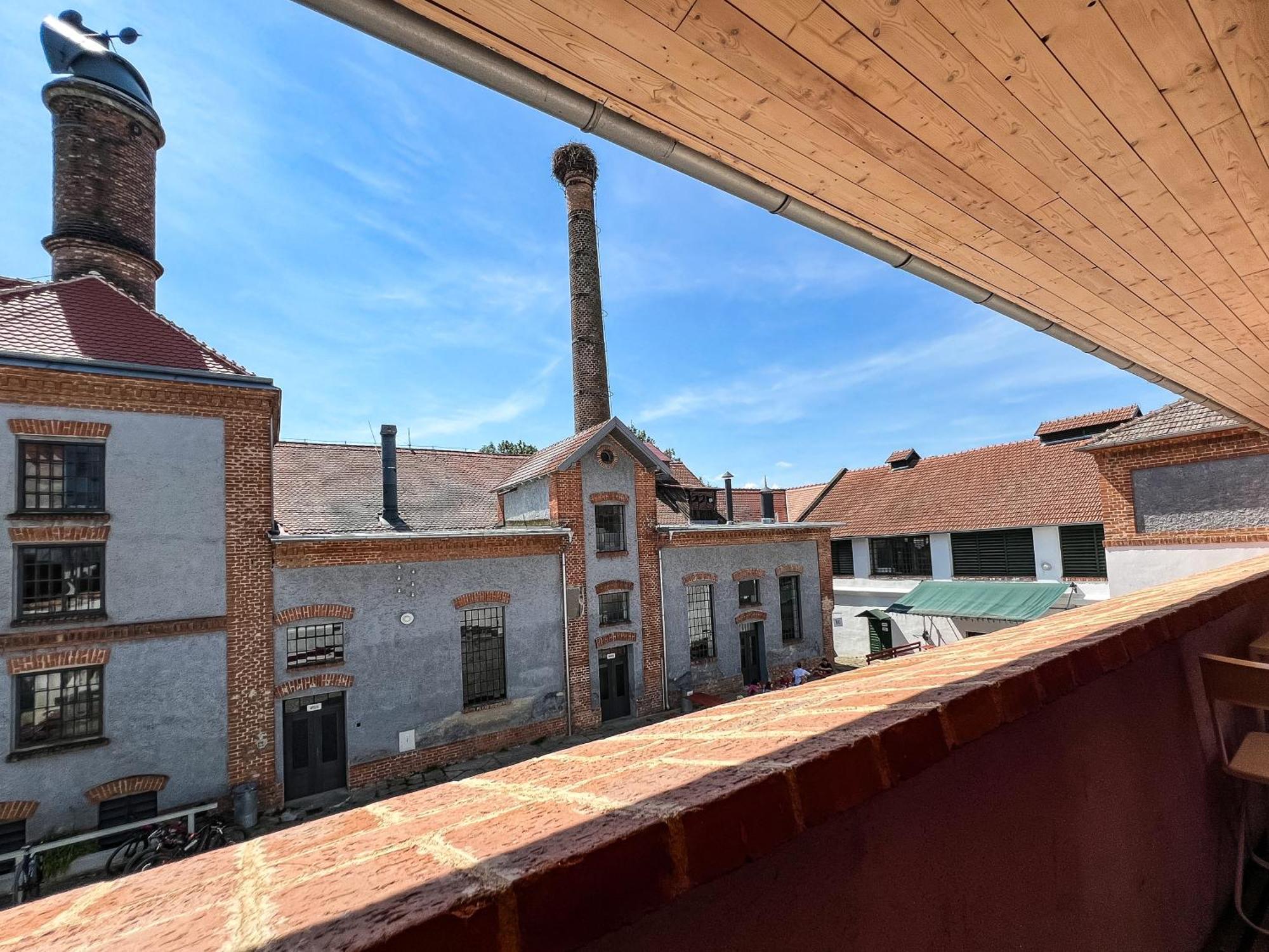 Pivovarský hotel Dalesice Exteriér fotografie